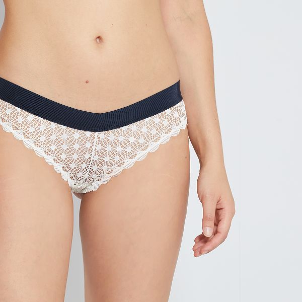 Tanga dentelle taille contrastée Lingerie du s au xxl blanc cassé