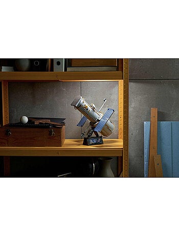 11382 - 'lego' icons - le telescope spatial hubble