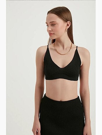 2 pièces : haut court moulant à col en v et maxi taille haute avec fente latérale hiccup