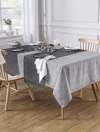 2 sets de table en damassés