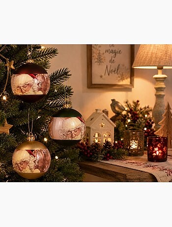 3 boules pere noel