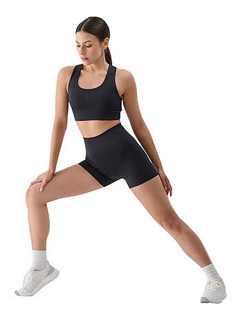4F - Short style Uni