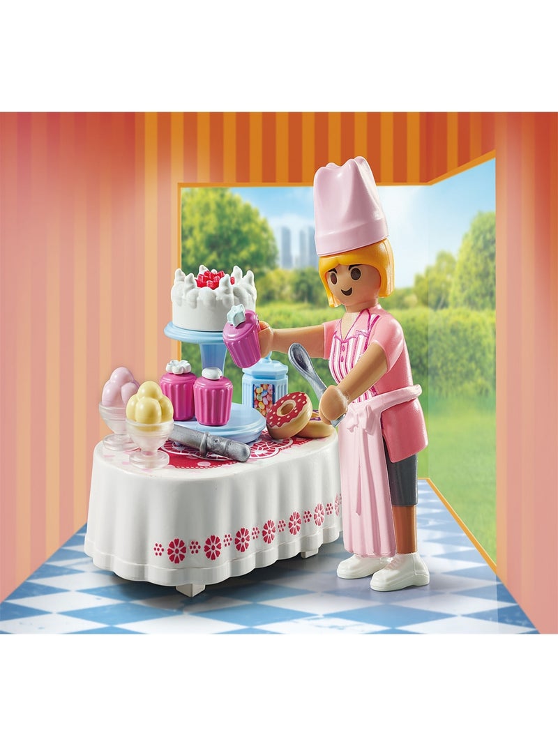 PLAYMOBIL Special Plus 70381 - Pasticcera Con Accessori E Dolci - Giocattolo Per Bambini 4+ Anni