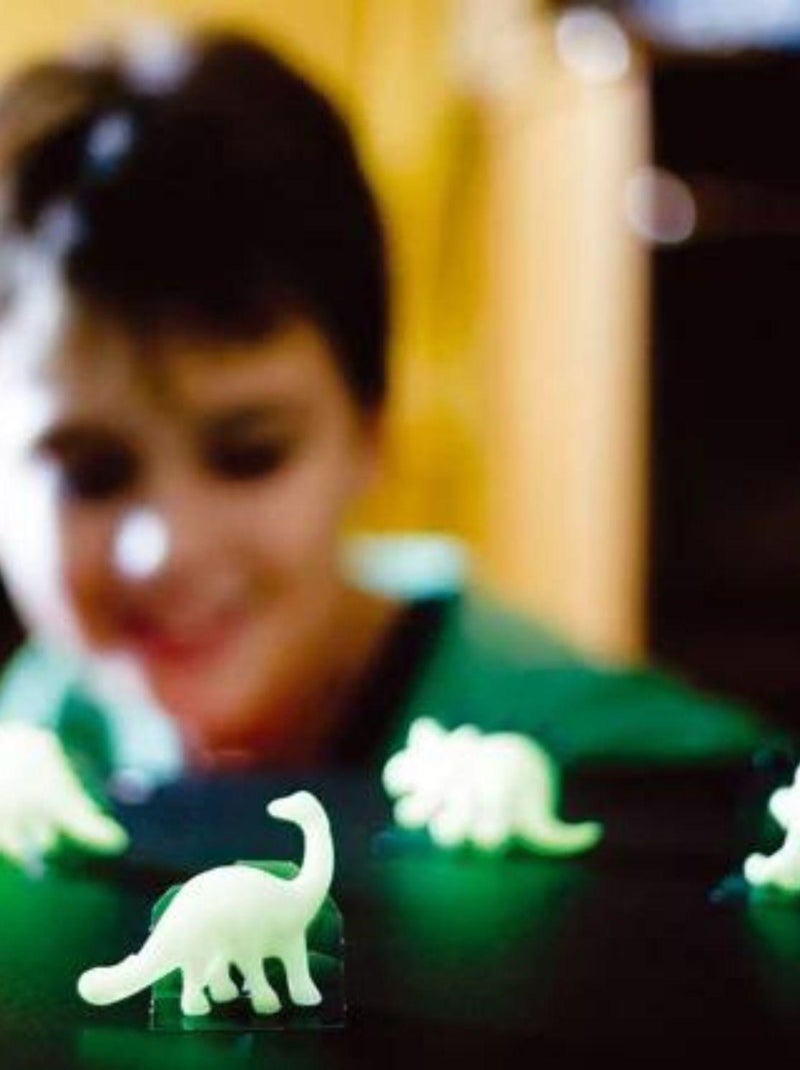 8 dinosaures 3D phosphorescents 4M - 4M Blanc - Kiabi