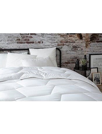 Abeil couette légère nuage de douceur 140x200 cm blanc