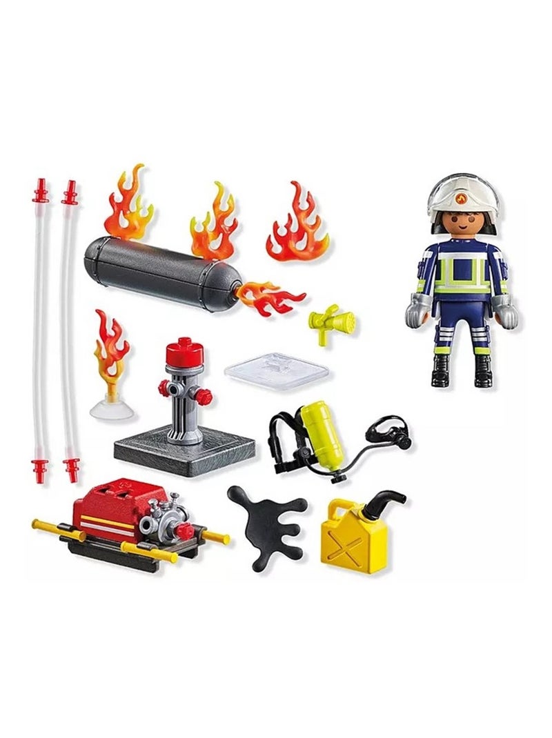 Action Heroes Pompier avec pompe à eau et réservoir enflammé N/A - Kiabi