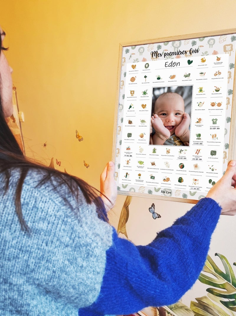 Affiche Mes Premières Fois à tamponner + Kit Empreintes + Tampon Dateur + Cadre Photo - Lion Vert - Kiabi
