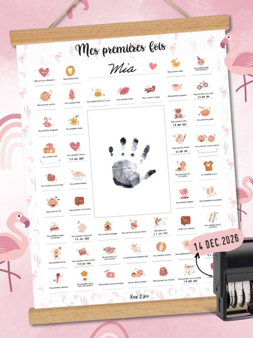 Affiche Mes Premières Fois à tamponner + Tampon Dateur + Baguettes de Suspension - Flamant - Kiabi