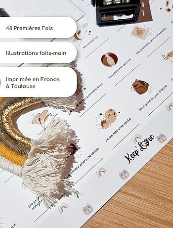 Affiche Mes Premières Fois à tamponner + Tampon Dateur + Baguettes de Suspension - Lion