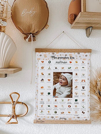 Affiche Mes Premières Fois à tamponner + Tampon Dateur + Baguettes de Suspension - Lion