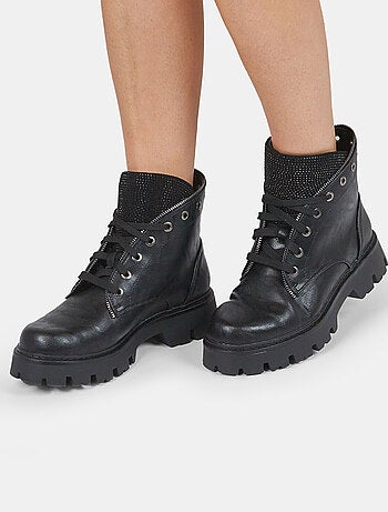 Amphibiens avec zip et strass BATA