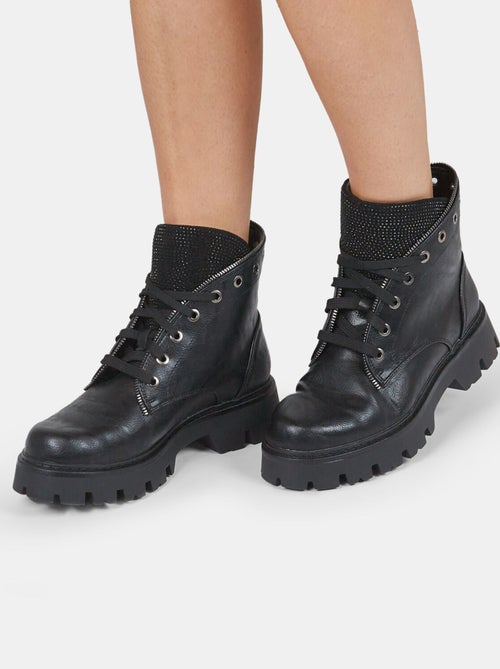 Amphibiens avec zip et strass BATA - Kiabi