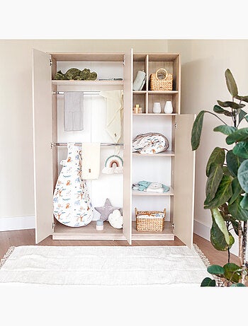 Armoire enfant minimaliste 3 portes avec rangements ouverts Elva Roba