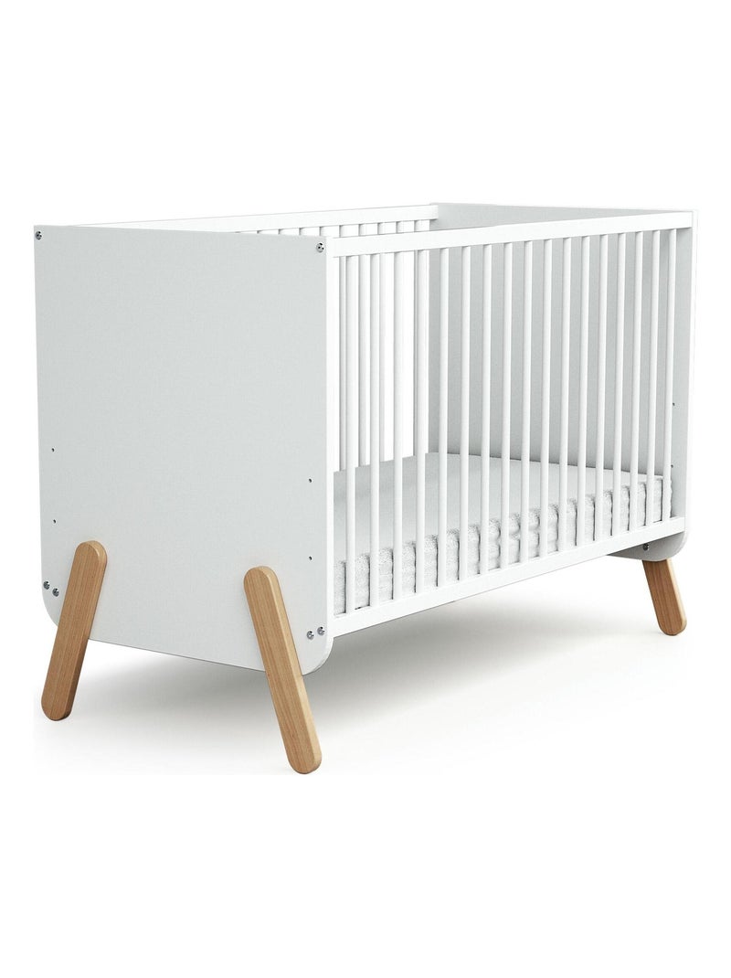 AT4 - Chambre bébé lit, meuble à langer et armoire Blanc et Hêtre Verni Beige/Blanc - Kiabi