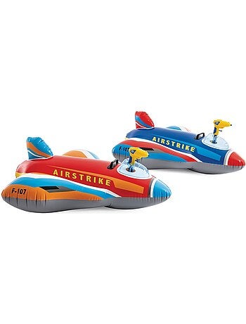 Avion à chevaucher avec pistolet