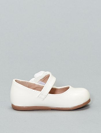 babies blanches fille