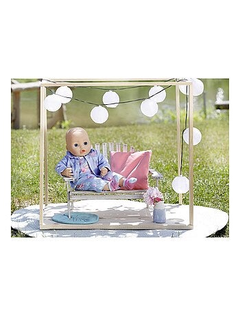 Baby Annabell Active Deluxe Jeans 43cm avec veste, chemise, pantalon et chaussettes.