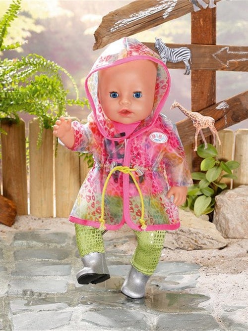 BABY Born Ensemble de pluie Arc-en-ciel luxueux et branché pour poupée de 43 cm - Kiabi BABY Born Ensemble de pluie Arc-en-ciel luxueux et branché pour poupée de 43 cm - Kiabi