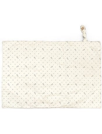 Babyshower - tapis à langer nomade knot