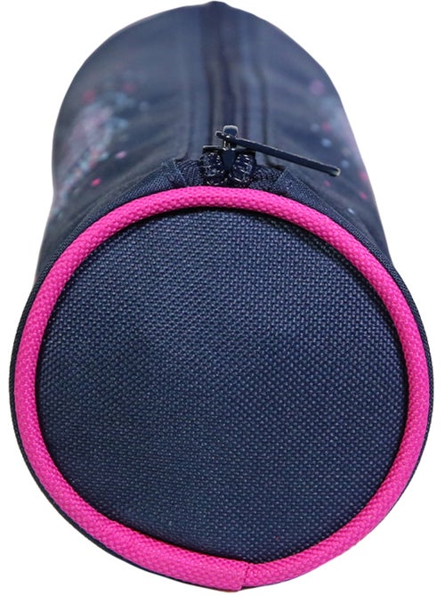 BAGTROTTER Trousse scolaire ronde Poivre Blanc Bleue Amour - Kiabi BAGTROTTER Trousse scolaire ronde Poivre Blanc Bleue Amour - Kiabi