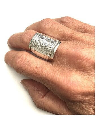 Bague chevalière argent gravée motifs touaregs, Bijoucolor