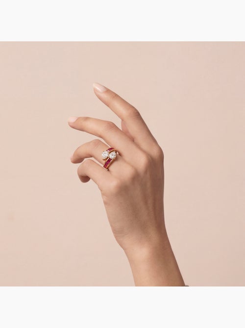 Bague Luxenter en zircone rubis avec finition en or jaune 18 carats - Darbia - Kiabi Bague Luxenter en zircone rubis avec finition en or jaune 18 carats - Darbia - Kiabi