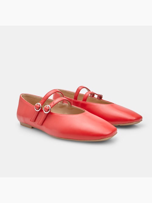 Ballerine plate avec deux brides à boucle et bout carré - Kiabi