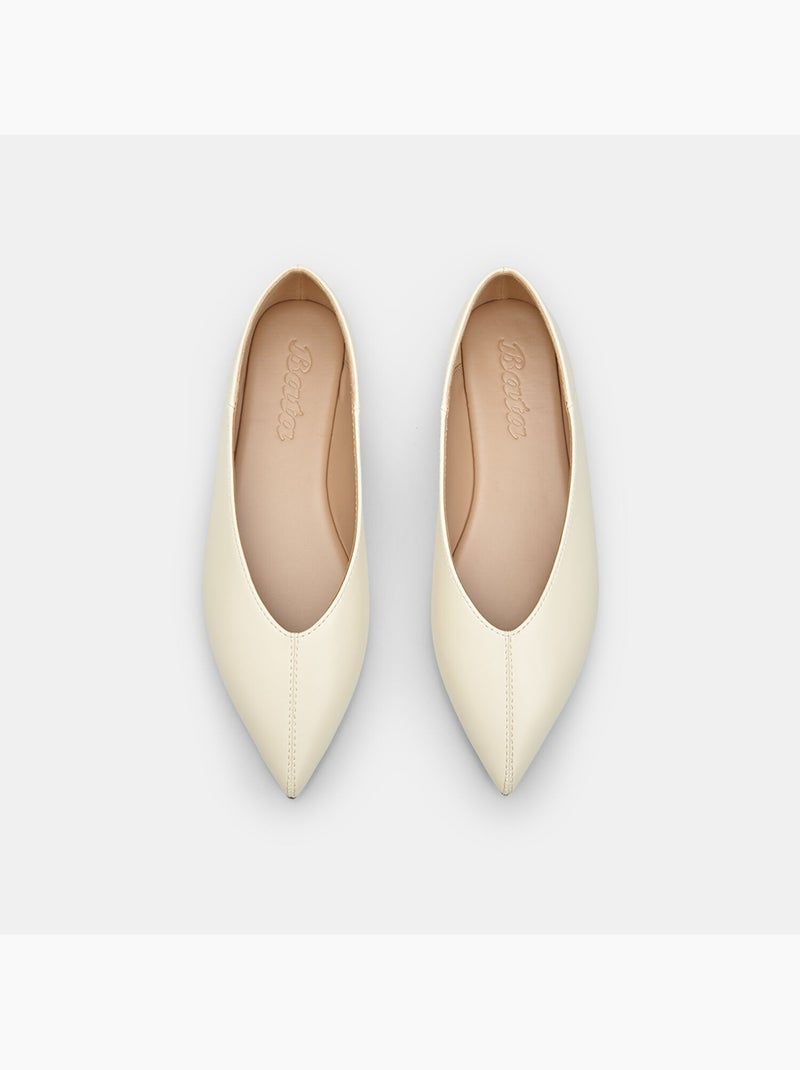 Ballerine plates  avec bout à couture apparente Blanc - Kiabi