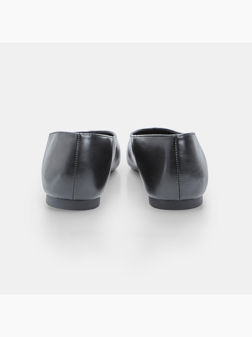 Ballerine plates  avec bout à couture apparente - Kiabi