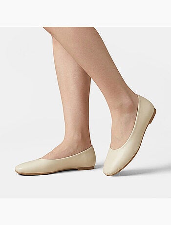 Ballerine plates avec bout carré