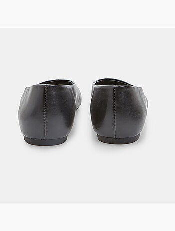 Ballerine plates avec bout carré