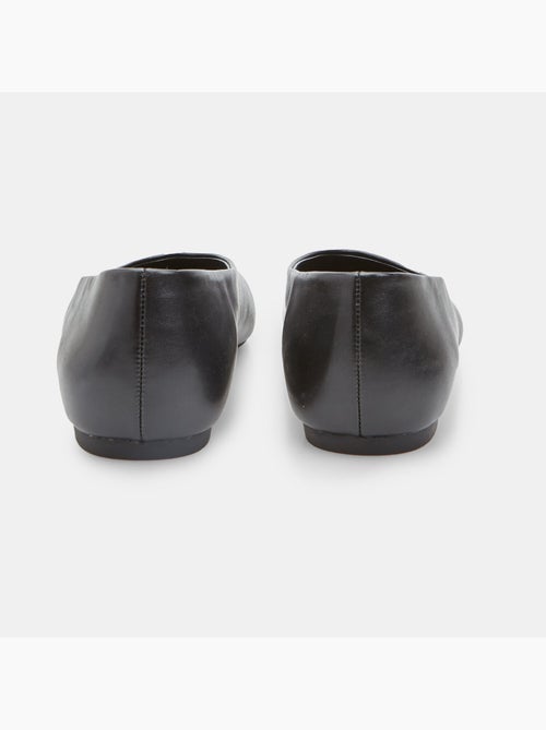 Ballerine plates avec bout carré - Kiabi
