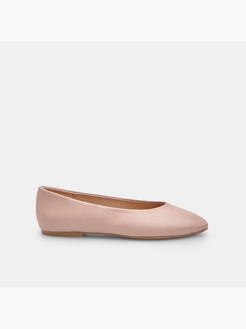 Ballerine plates avec bout carré - Kiabi