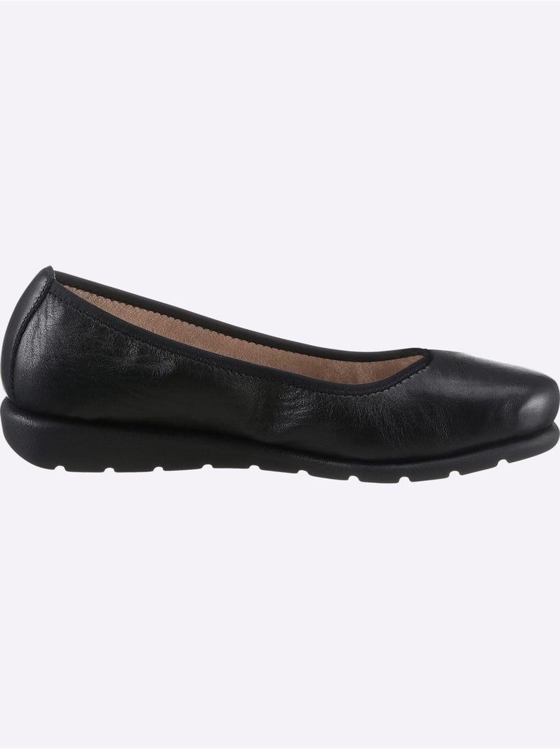 Ballerines à dessus cuir lisse et semelle souple en caoutchouc - Taille standard - Witt Noir - Kiabi