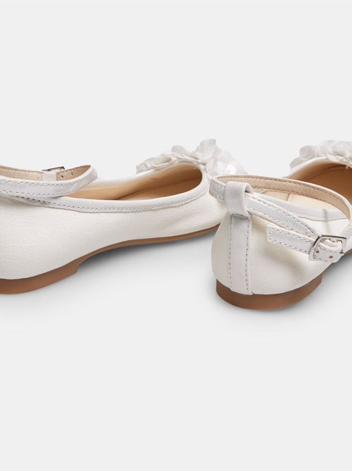 Ballerines avec nœud BATA - Kiabi