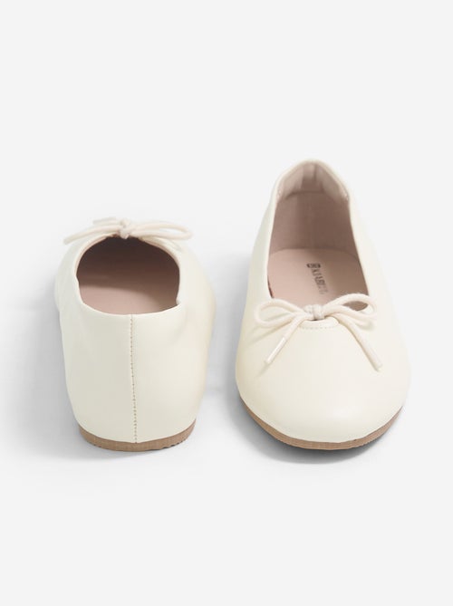 Ballerines avec noeud fantaisie devant - Kiabi