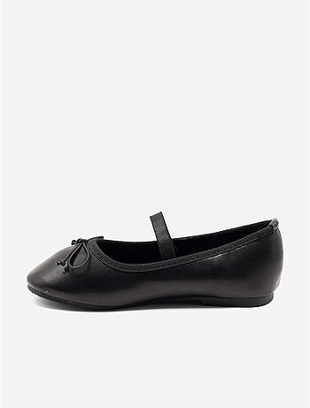 Ballerines avec un nœud décoratif