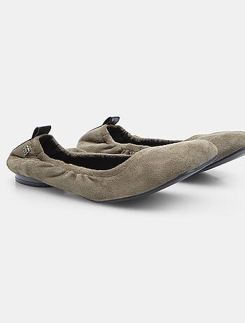 Ballerines Bata Red Label Élégantes