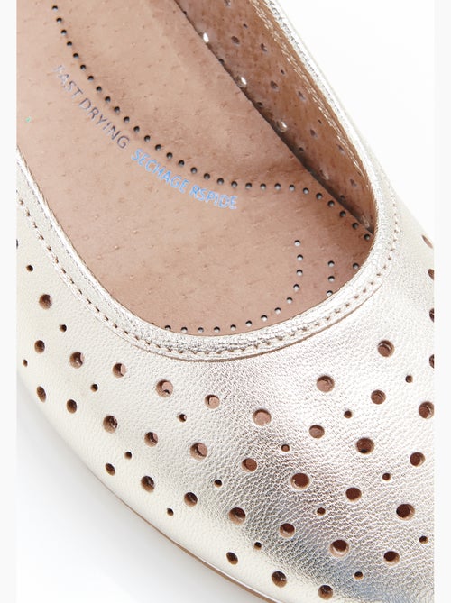 Ballerines Climatyl dessus cuir perforé - Damart - Kiabi