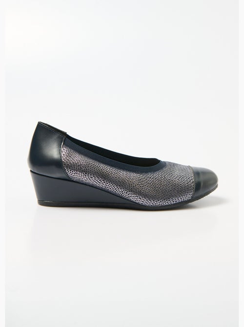 Ballerines compensées cuir largeur confort bi-matière - Afibel - Kiabi Ballerines compensées cuir largeur confort bi-matière - Afibel - Kiabi