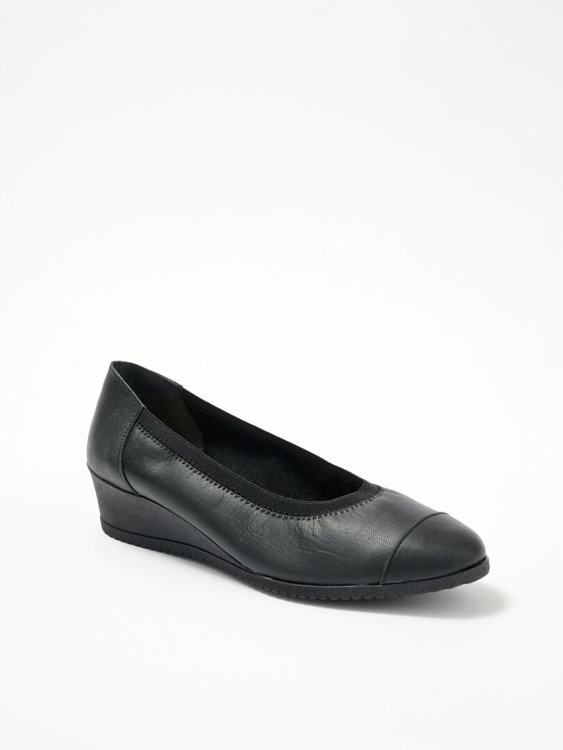 Ballerines compensees grande largeur cuir Noir Kiabi nu