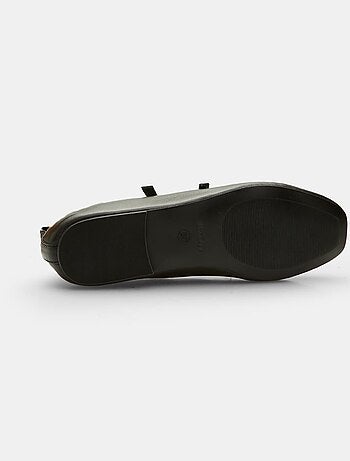 Ballerines confortables en cuir avec double sangle bata