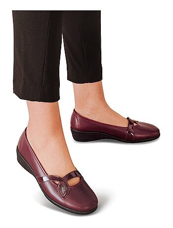 Ballerines croisées largeur confort cuir