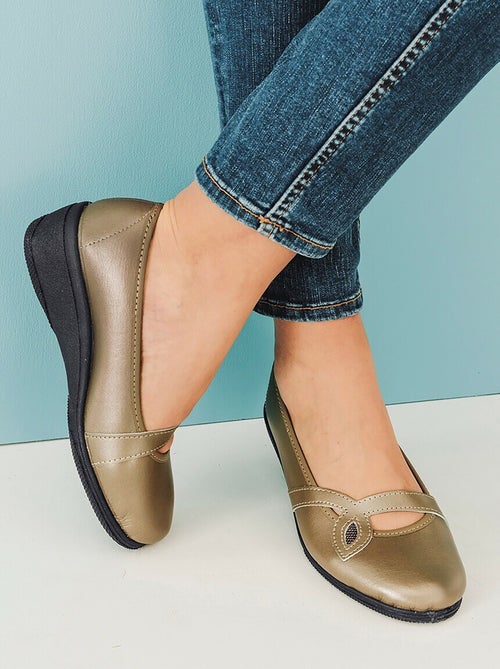 Ballerines croisées largeur confort cuir - Kiabi