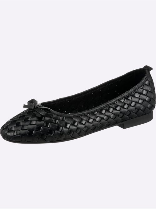 Ballerines Cuir De Vache Verni - Taille Standard - Helline - Kiabi Ballerines Cuir De Vache Verni - Taille Standard - Helline - Kiabi