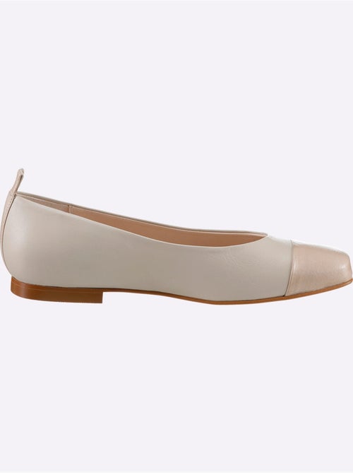 Ballerines De Fabrication Espagnole - Taille Standard - Helline - Kiabi Ballerines De Fabrication Espagnole - Taille Standard - Helline - Kiabi