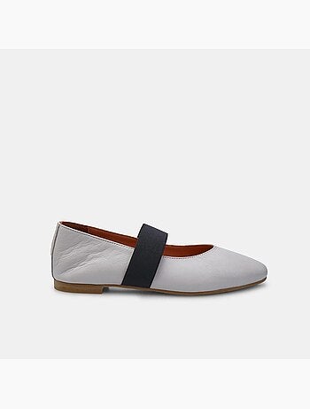 Ballerines en cuir avec bande BATA