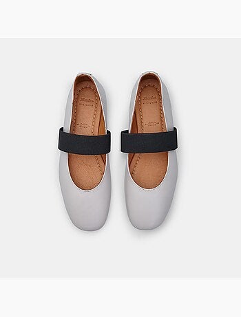 Ballerines en cuir avec bande BATA