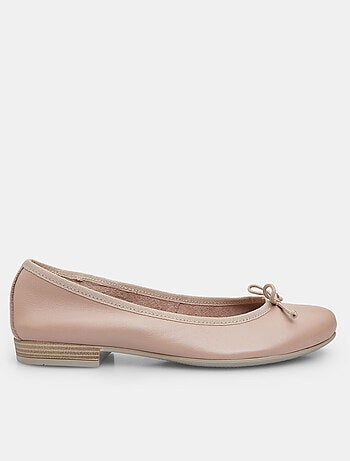 Ballerines en cuir bata