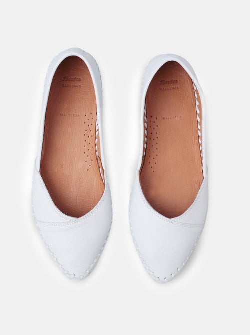 Ballerines en cuir BATA - Kiabi